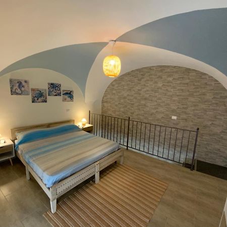 Nuovissimo Appartamento Indipendente Al Centro !! Catania Kültér fotó