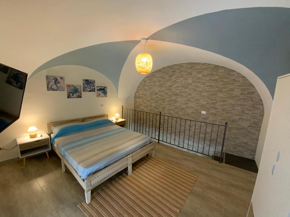 Nuovissimo Appartamento Indipendente Al Centro !! Catania Kültér fotó
